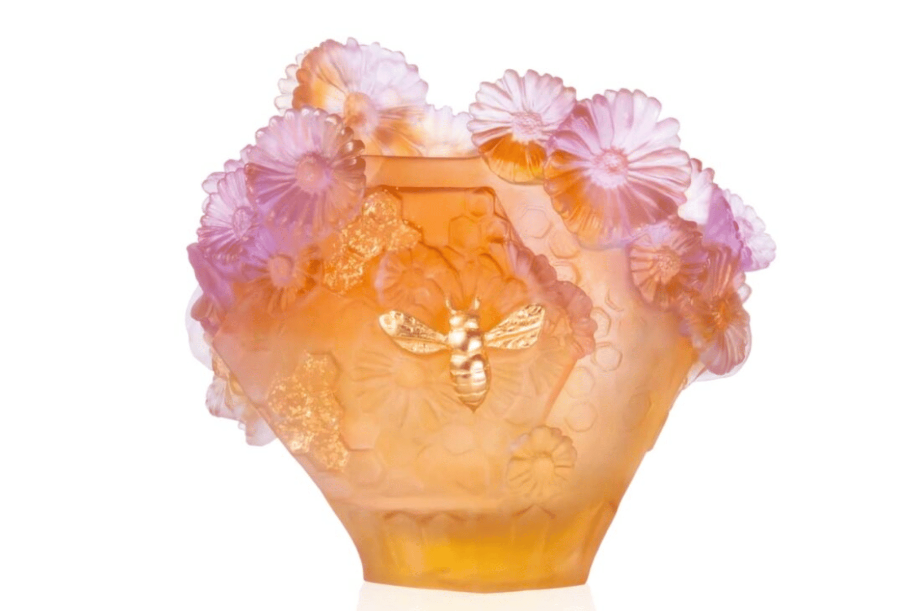 Giới thiệu mẫu bình pha lê Daum trong showroom nội thất cao cấp EuroStyle