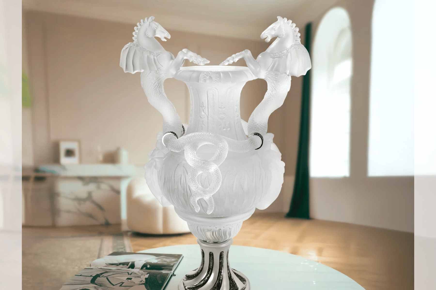 Bình pha lê Daum nghệ thuật trong không gian nội thất cao cấp