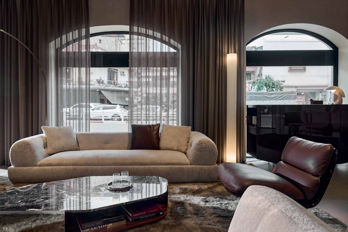 showroom nội thất nhập khẩu